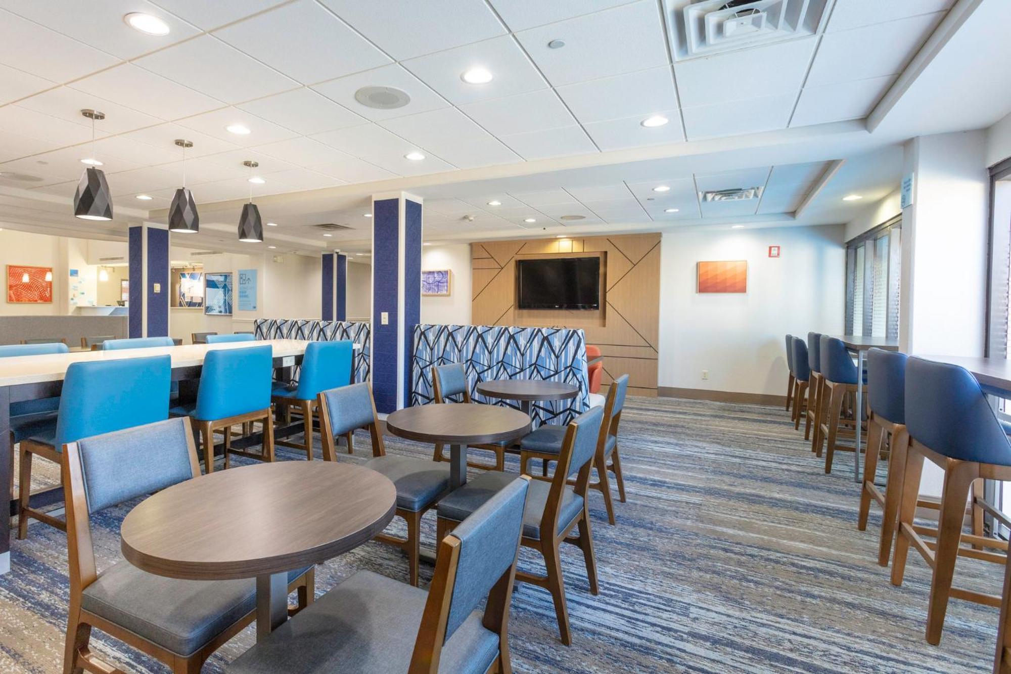 Holiday Inn Express Hotel & Suites Jacksonville Airport By Ihg Εξωτερικό φωτογραφία