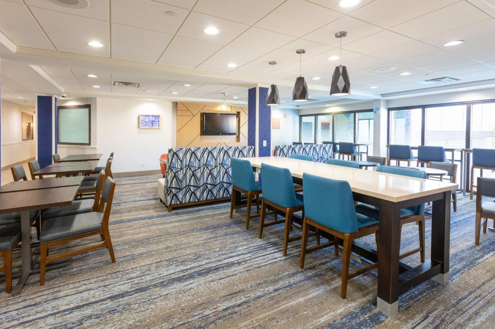 Holiday Inn Express Hotel & Suites Jacksonville Airport By Ihg Εξωτερικό φωτογραφία